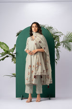 Load image into Gallery viewer, Petals & Weaves Beige Viscose Cotton Stitched Suit Sets