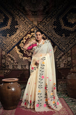 Load image into Gallery viewer, Daisy White Muslin Cotton Jamdani Saree With Contrast Blouse