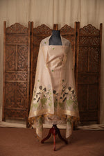 Load image into Gallery viewer, Bovine Chic Grey Muga Cotton Jamdani Unstitched Suit Set