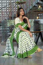 Load image into Gallery viewer, Kimaya Grass Green Soft Cotton Block Woven Design Saree