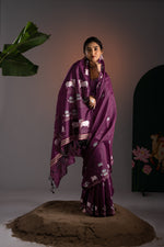 Load image into Gallery viewer, Nandika Wine Muga Cotton Jamdani Pichwai Saree With Unstitched Blouse Piece