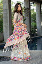 Load image into Gallery viewer, Ruhani Simply Off-White Cotton Jamdani Saree