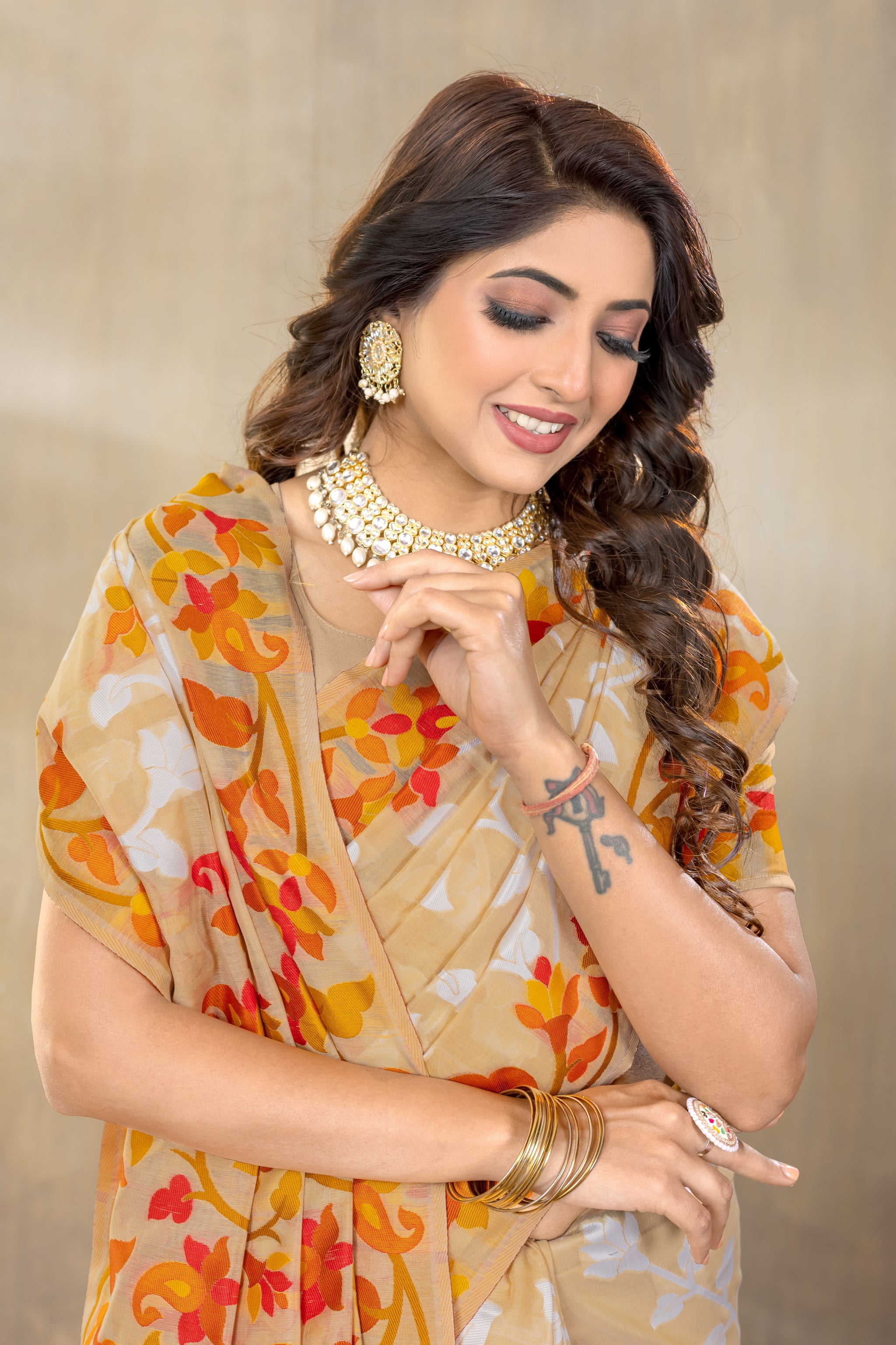 Suhani Beige Cotton Jamdani Saree