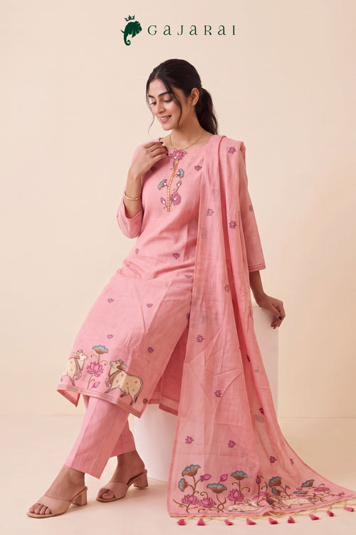 Gajarai pop-up collection
