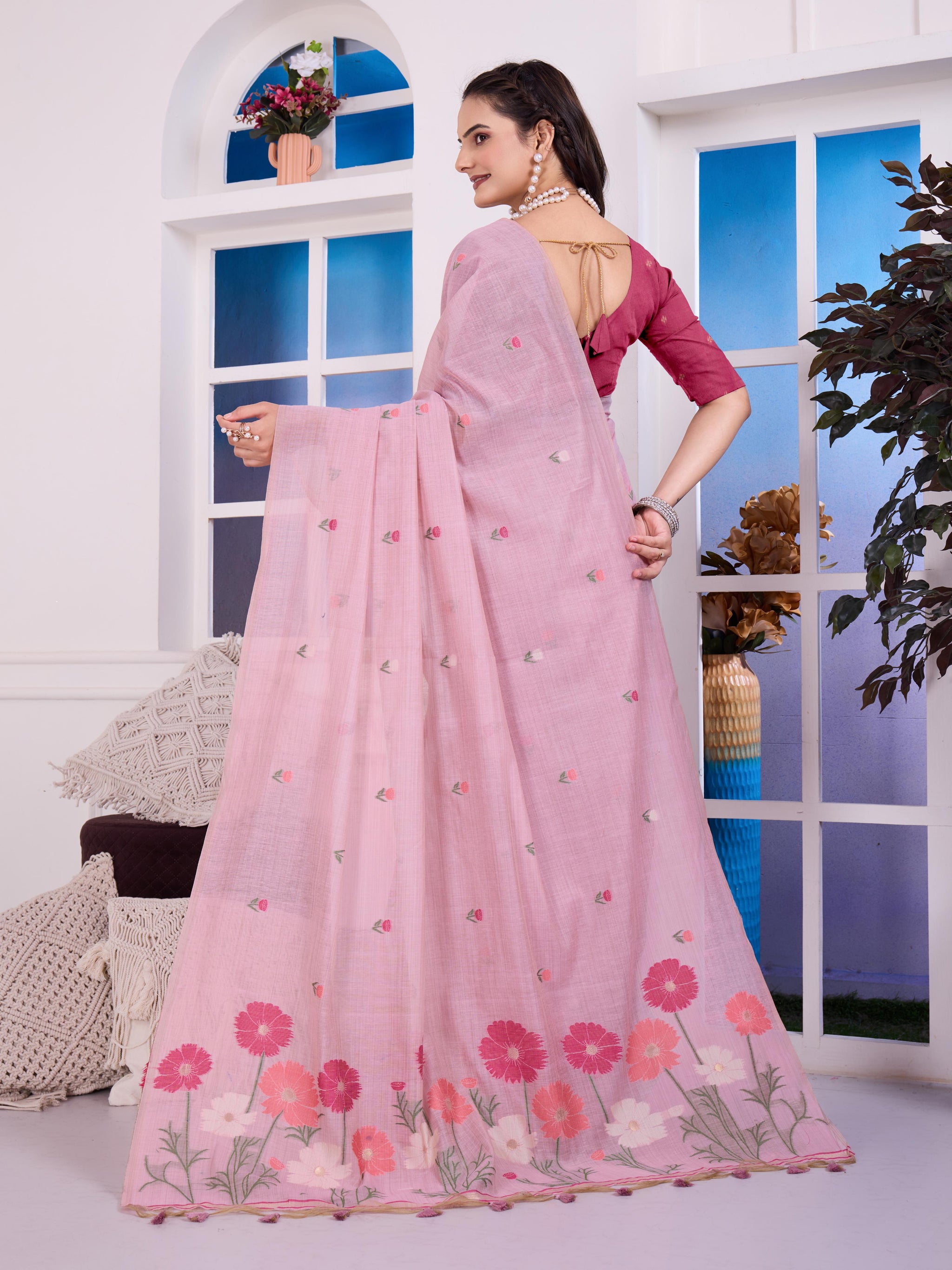 Giya Terracotta Pink Muga Cotton Jamdani Saree With Contrast Blouse