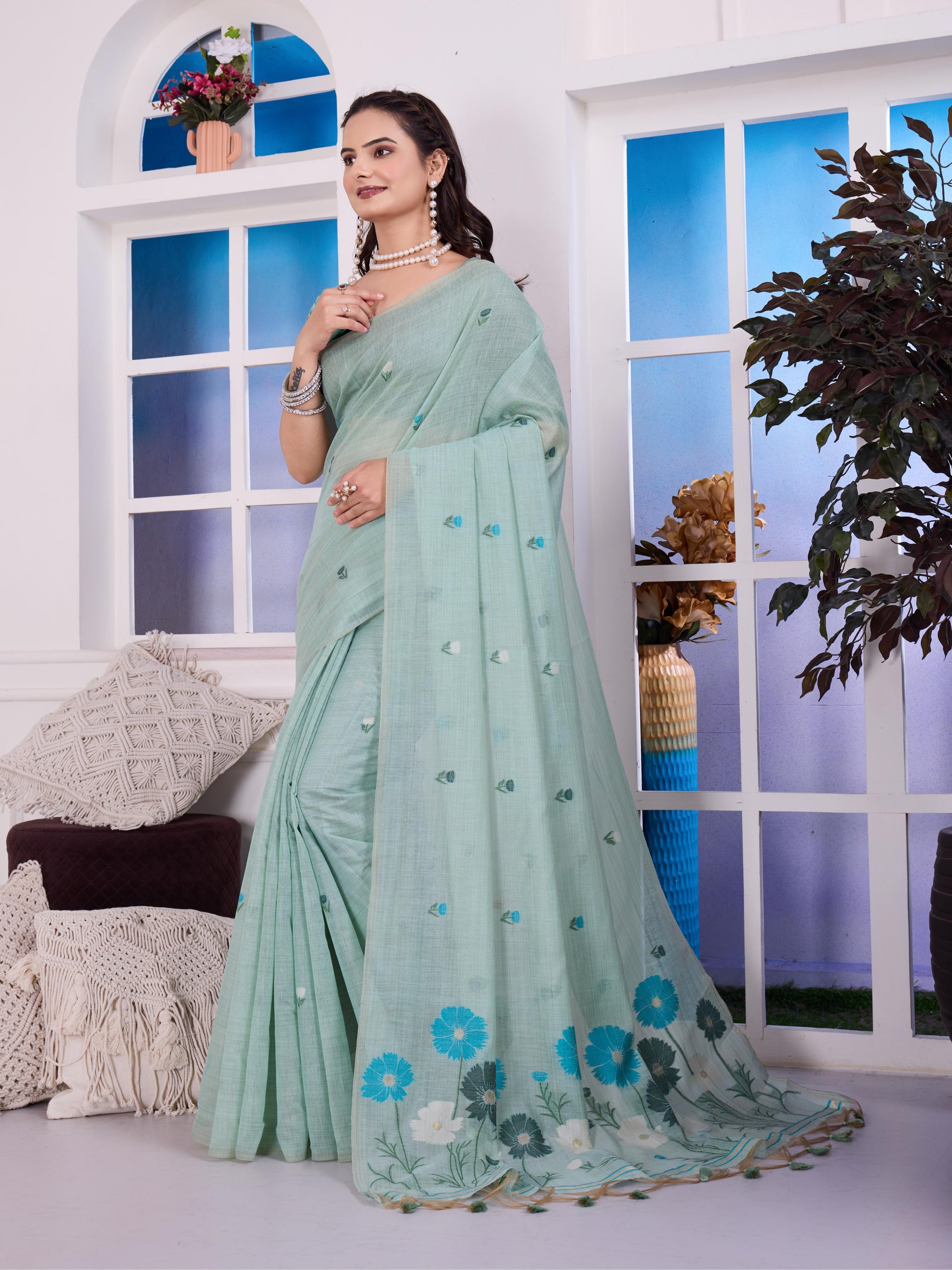 Giya Frosted Sea Green Muga Cotton Jamdani Saree With Contrast Blouse