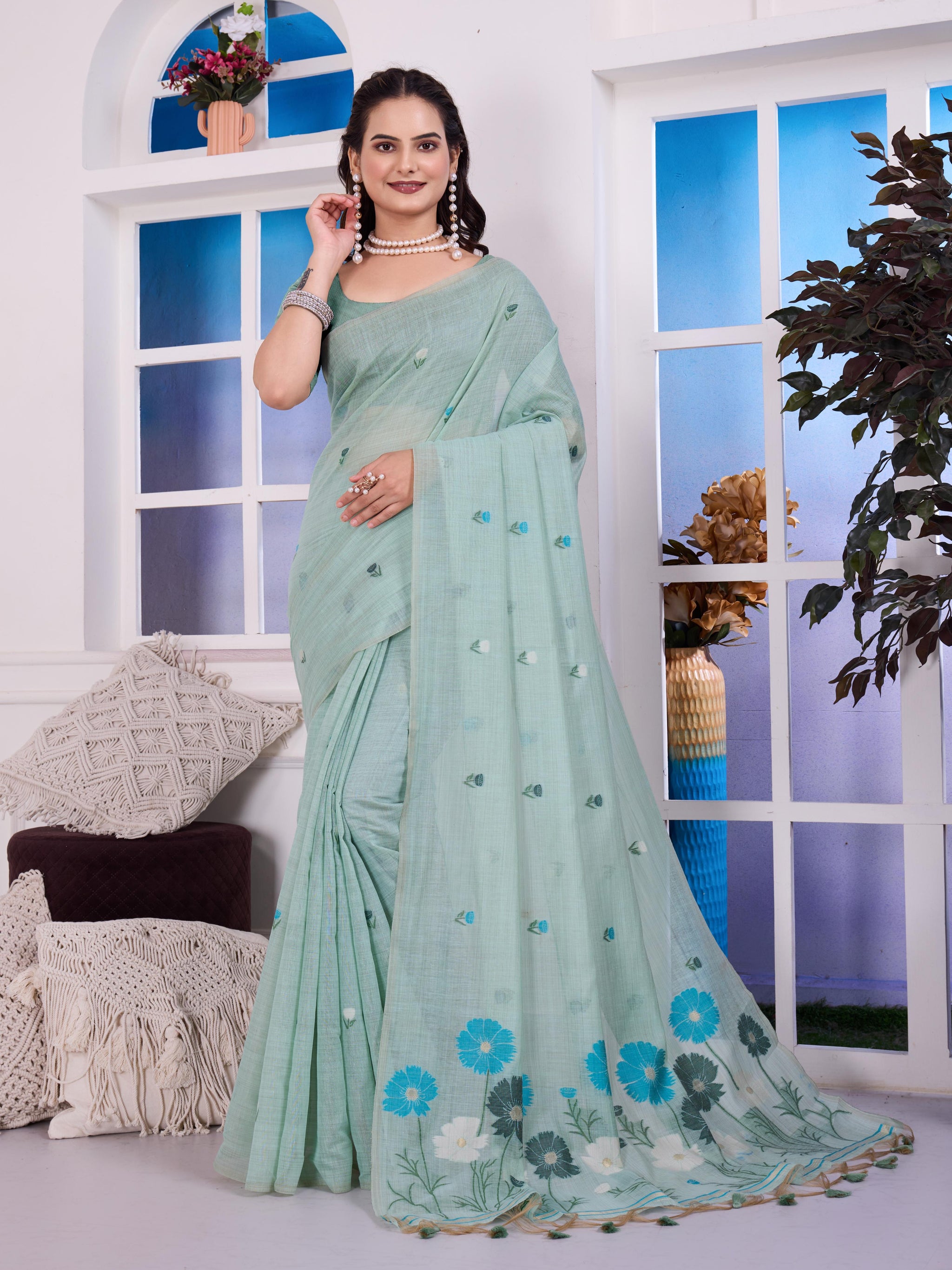 Giya Frosted Sea Green Muga Cotton Jamdani Saree With Contrast Blouse