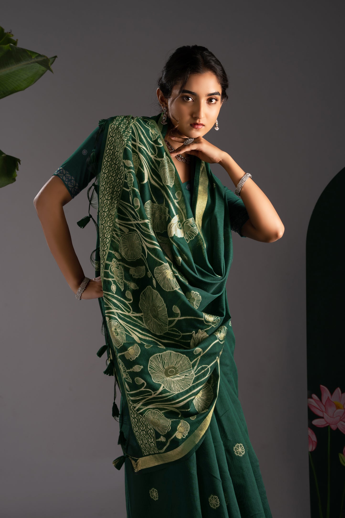 Rucha Dark Green Muga Cotton Saree With Unstitched Blouse Piece