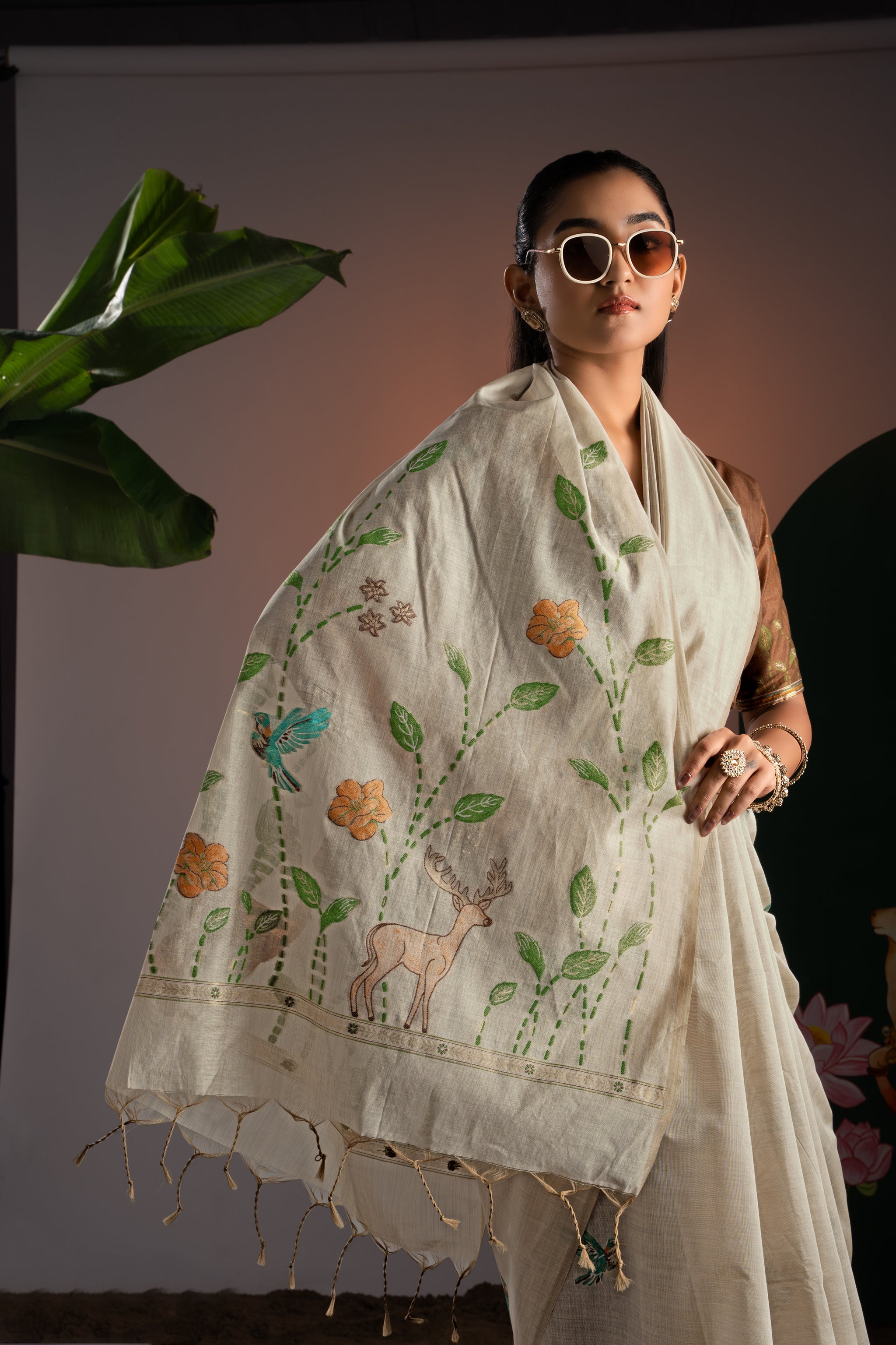 Rahi Beige & Brown Viscose Cotton Saree With Unstitched Blouse Piece