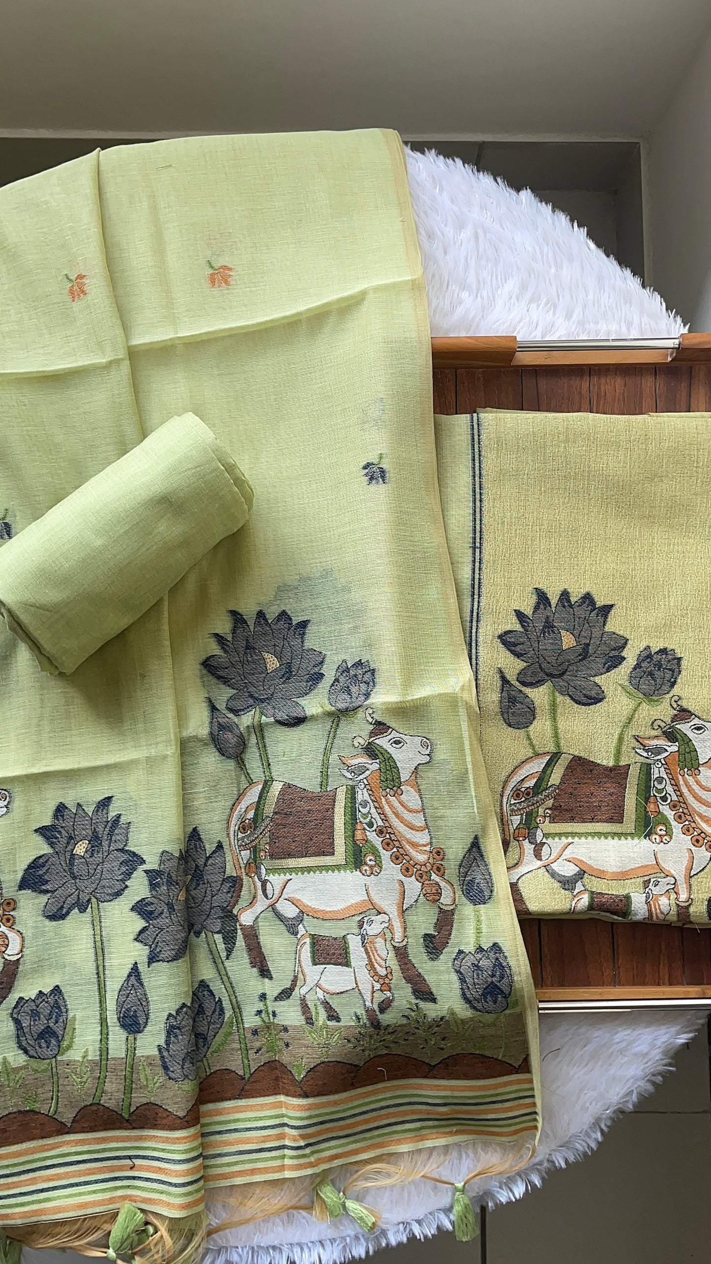 Aria Pista Green Muga Cotton Jamdani Pichwai Unstitched Suit Set