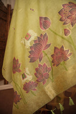 Load image into Gallery viewer, Contemporary Cow Green Muga Cotton Jamdani Unstitched Suit Set
