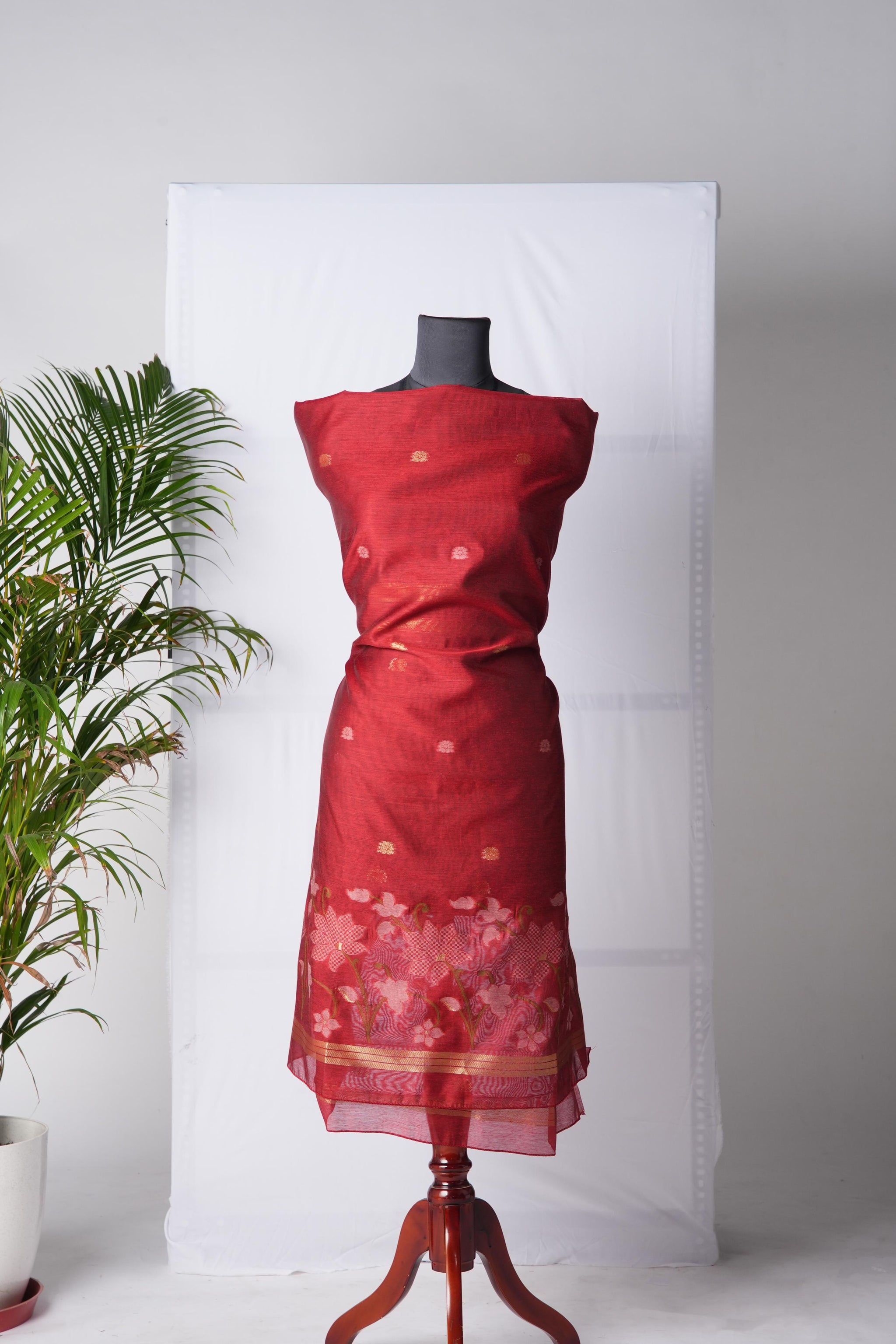 Dream Weaver Red Muga Cotton Jamdani Unstitched Suit Set