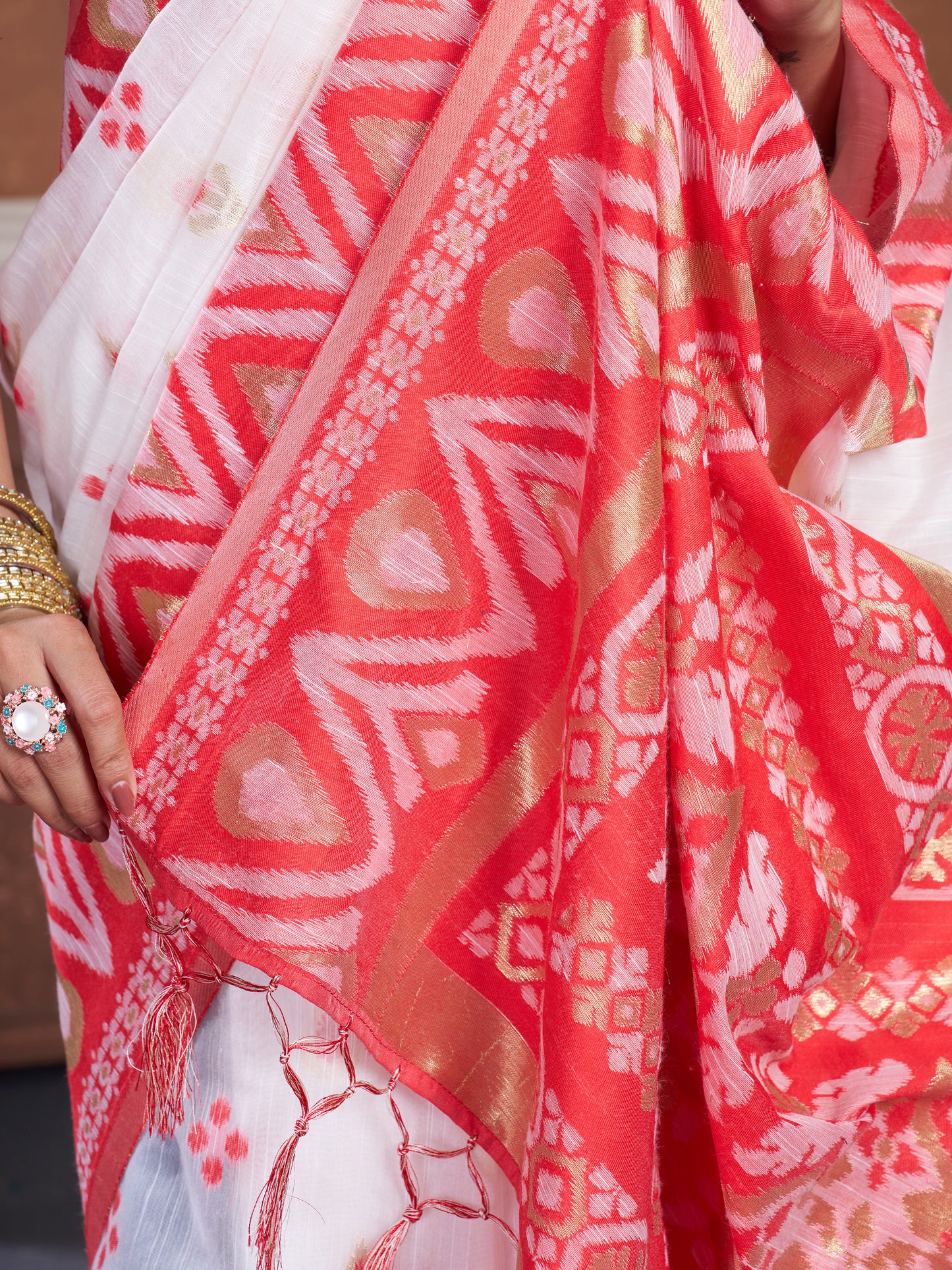 Red & White Chanderi Cotton Saree For Durga Puja