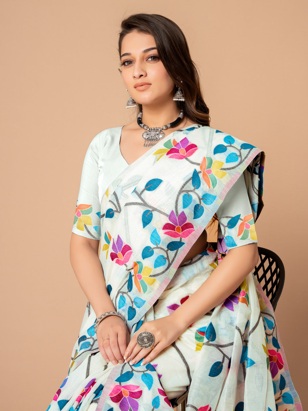 Karvaah White Cotton Jamdani Saree