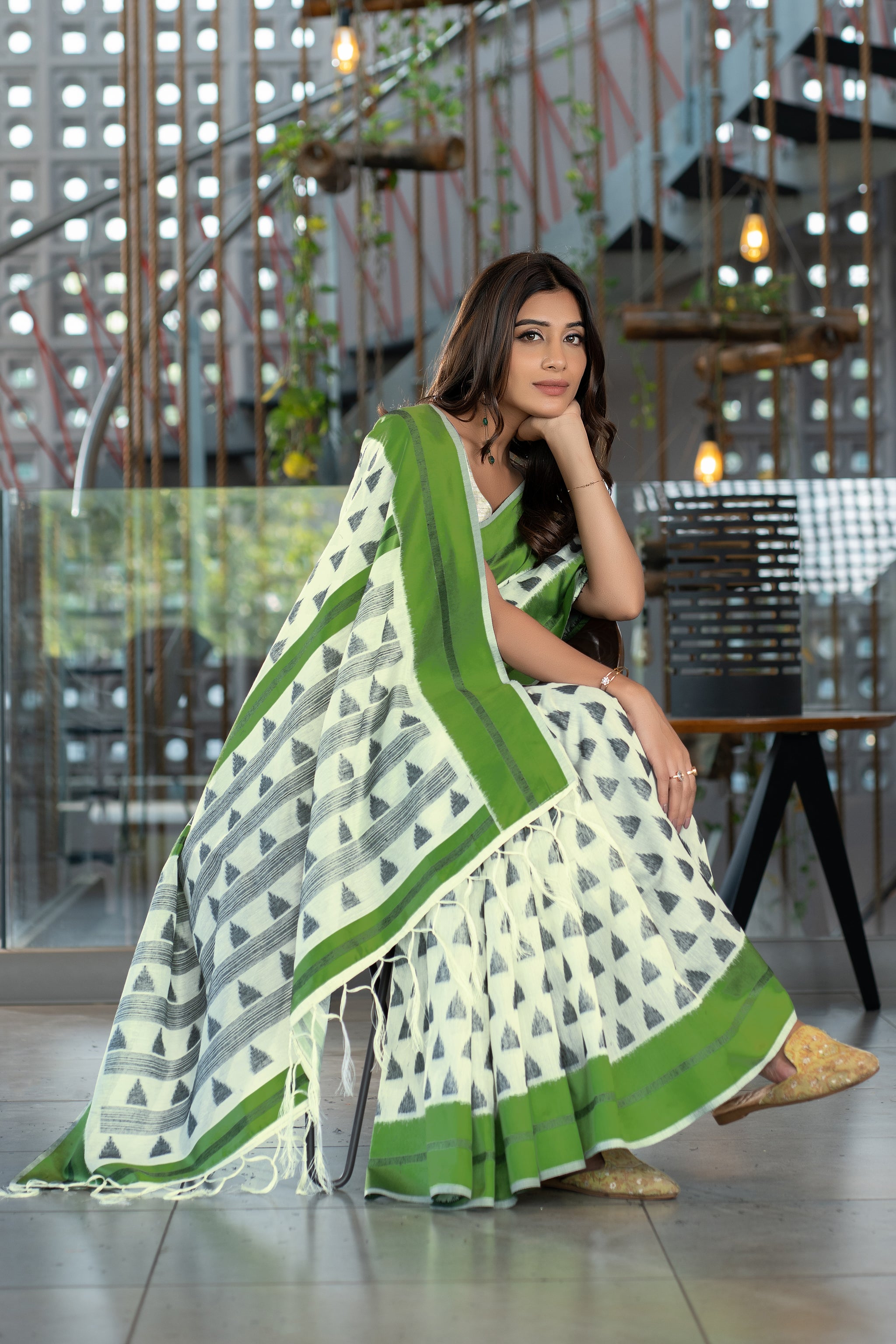 Kimaya Grass Green Soft Cotton Block Woven Design Saree