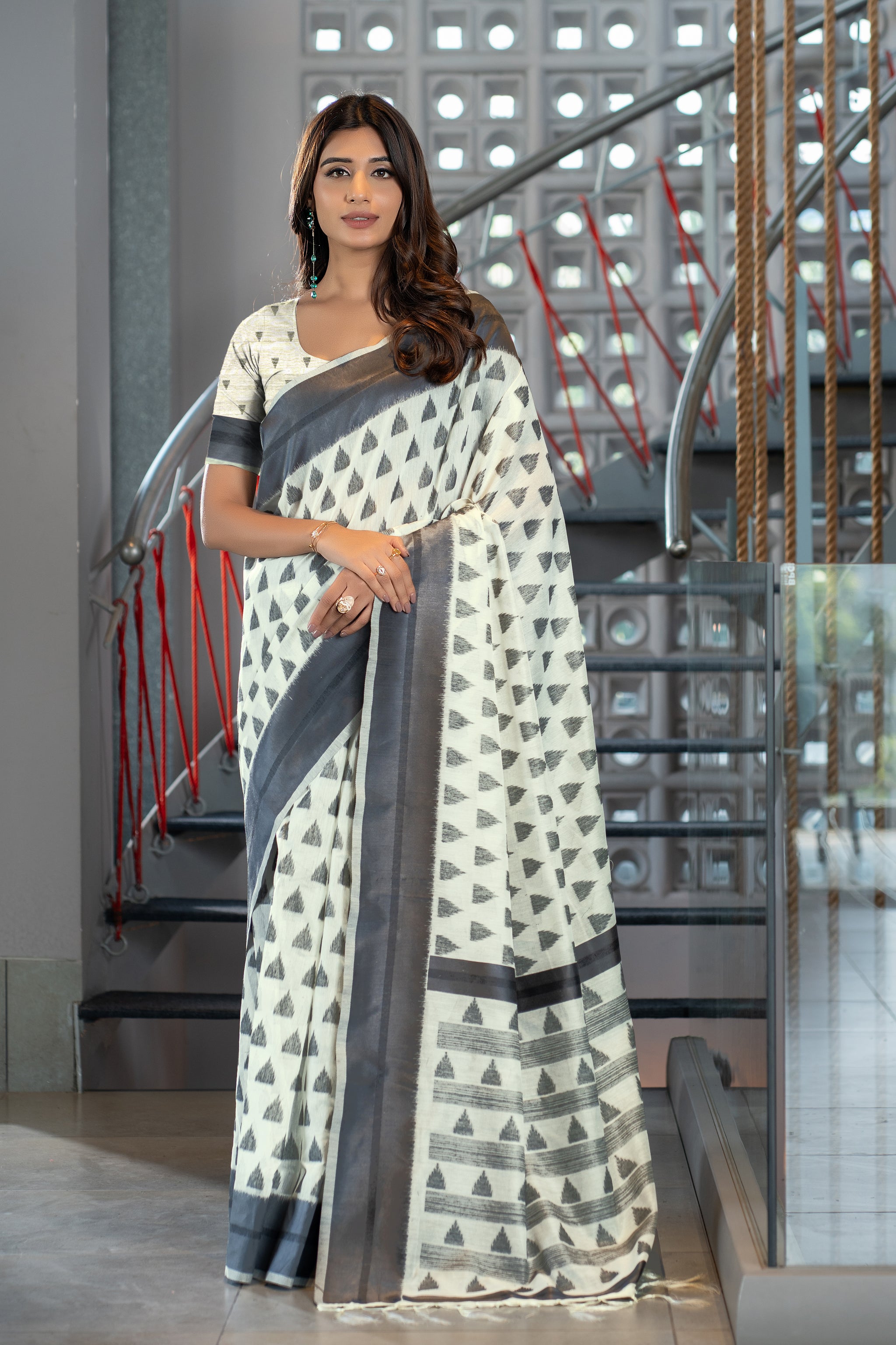 Kimaya Dolphin Grey Soft Cotton Block Woven Design Saree