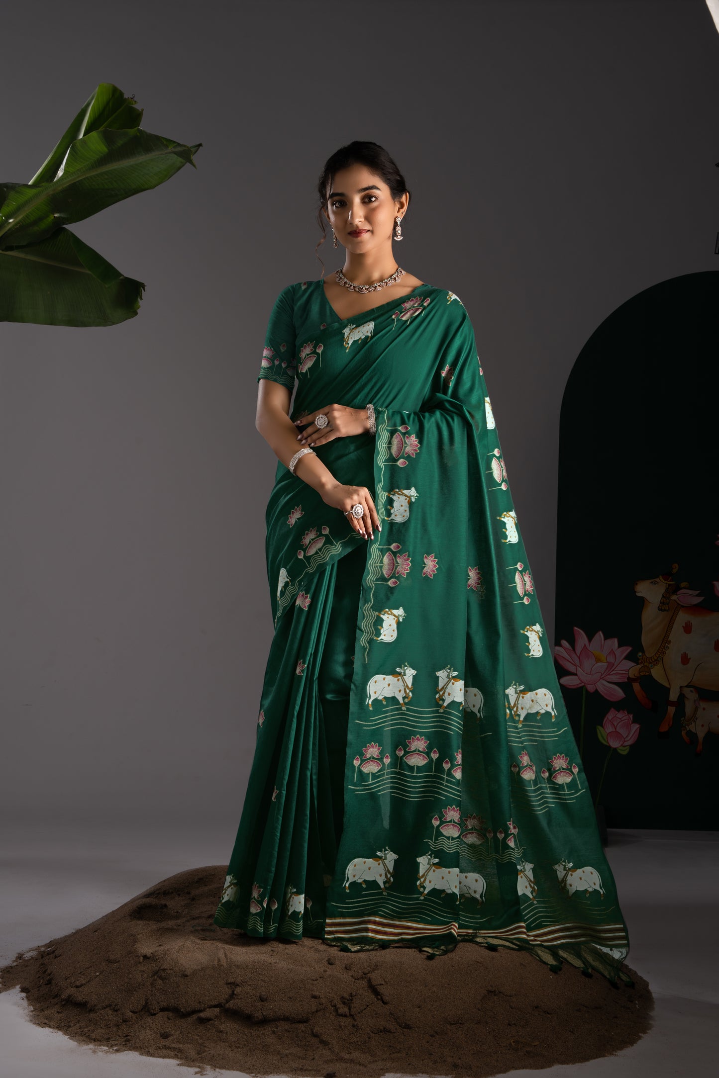 Nandika Green Muga Cotton Jamdani Pichwai Saree With Unstitched Blouse Piece