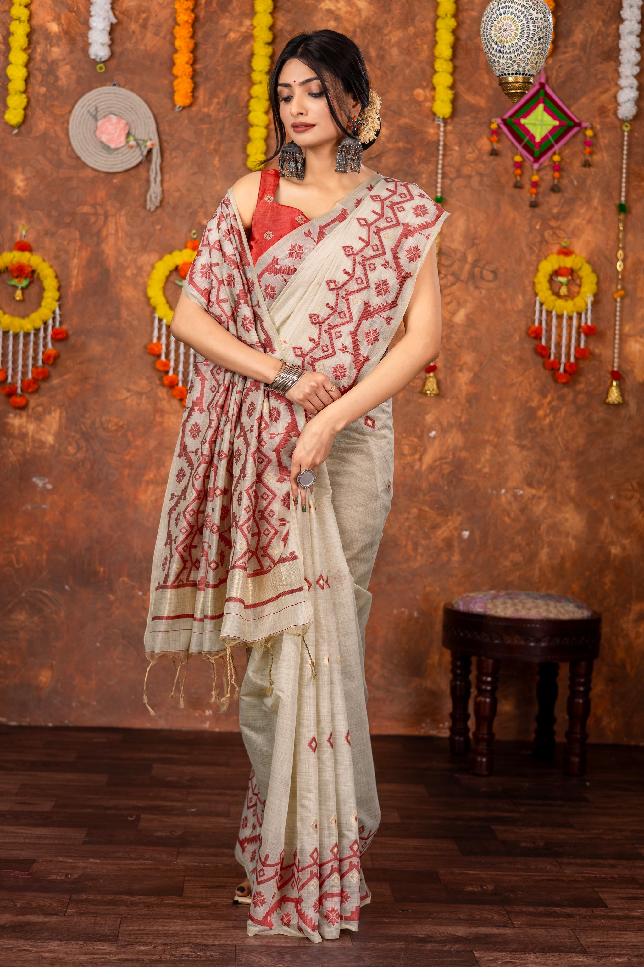 Parnita Beige & Red Muga Cotton Jamdani Saree