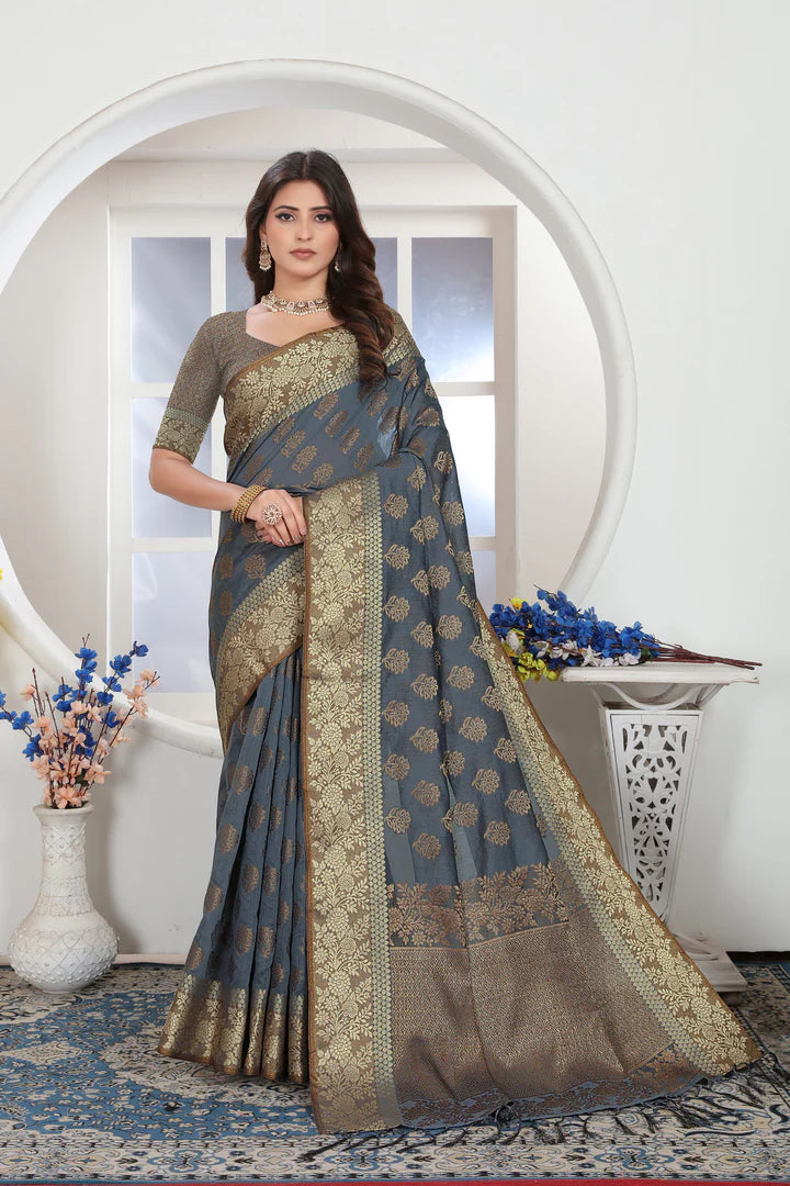 Sale Waali Diwali - Free Saree