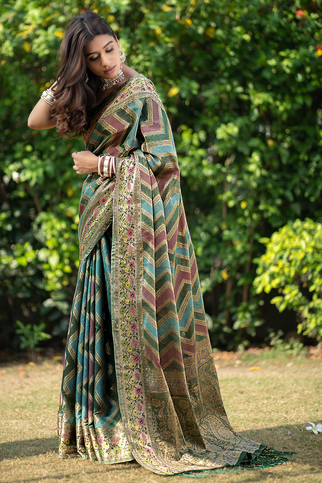 Rangkat Pickle Green Leheriya Design Banarasi Organza Saree
