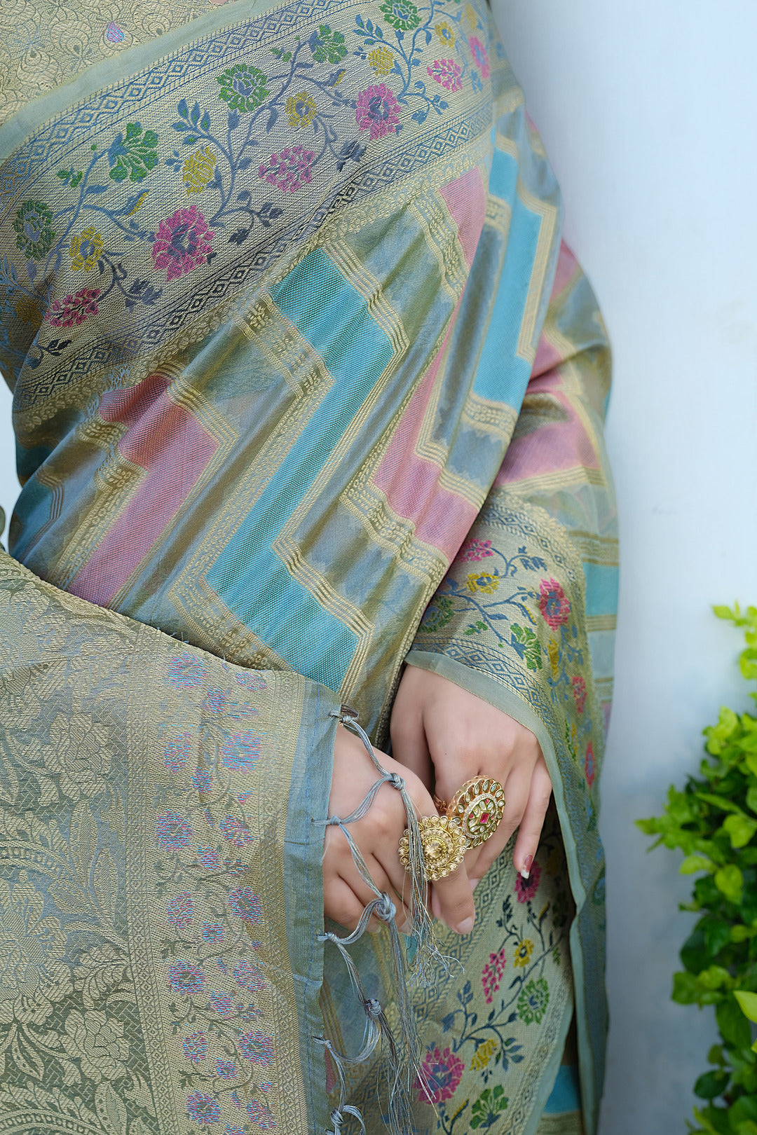 Rangkat Ash Grey Leheriya Design Banarasi Organza Saree