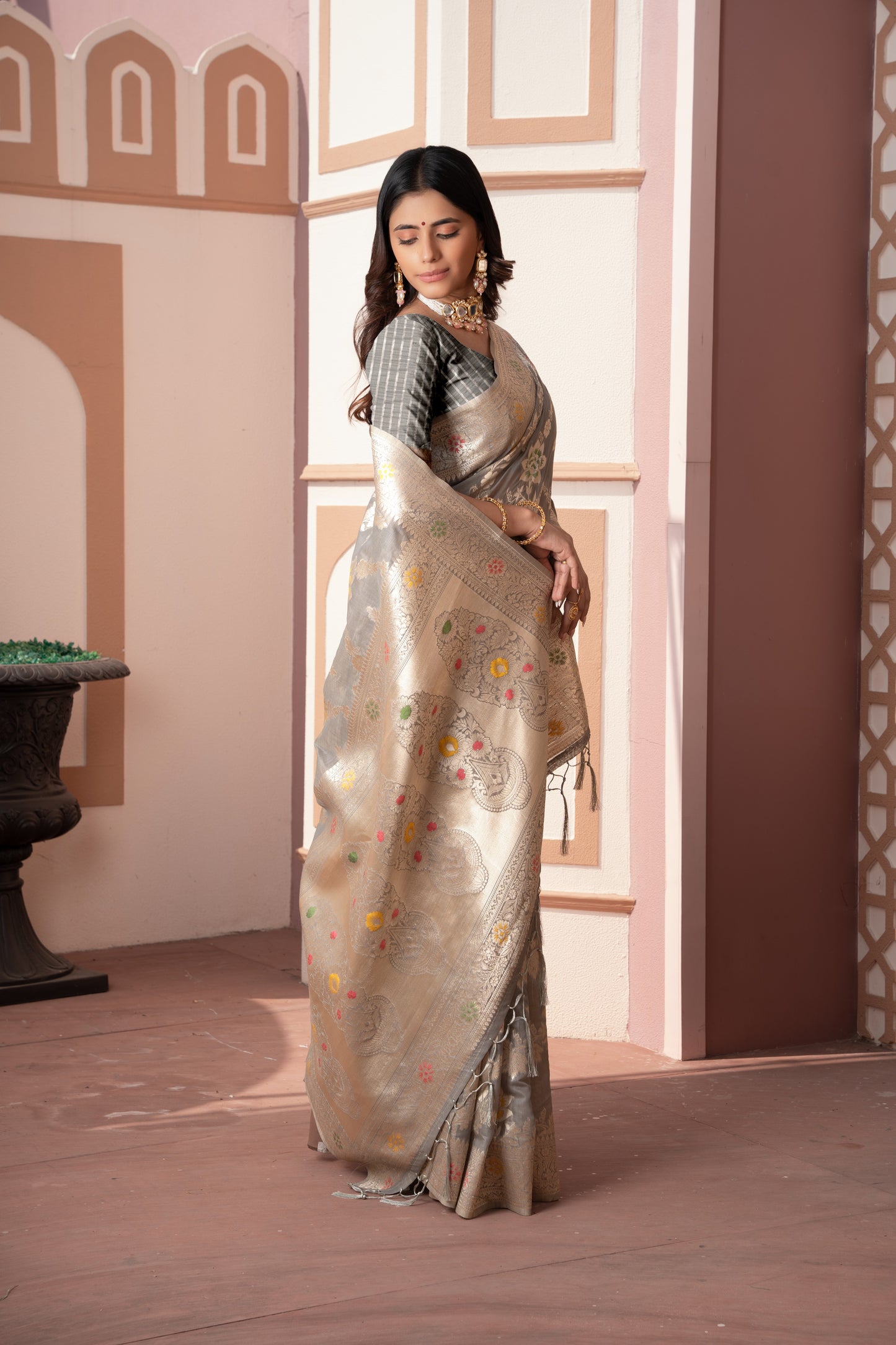 Riddhi Grey Cotton Silk Saree