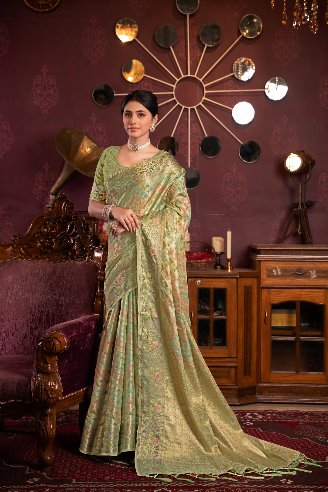 Riona Pista Organza Silk Woven Saree