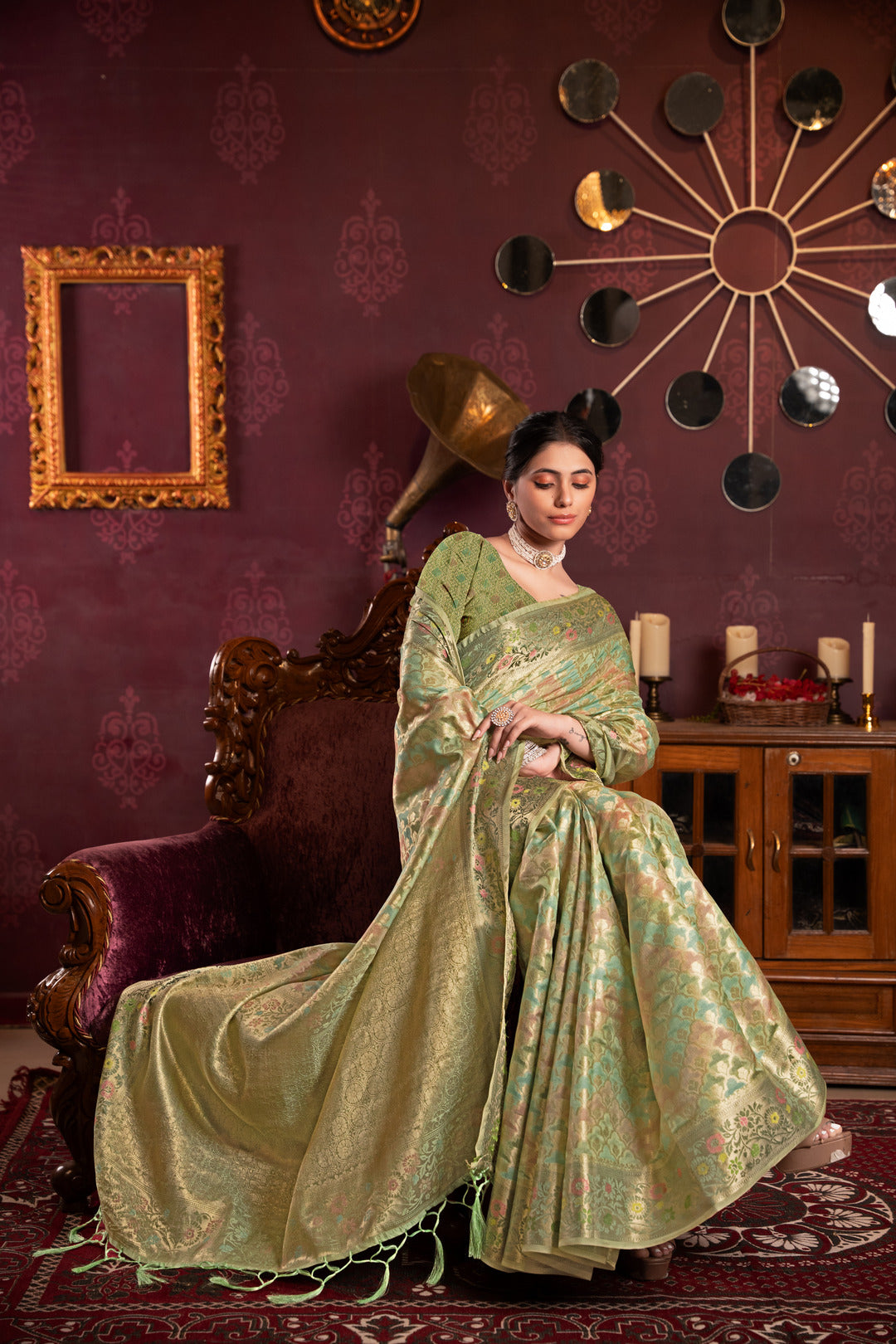 Riona Pista Organza Silk Woven Saree