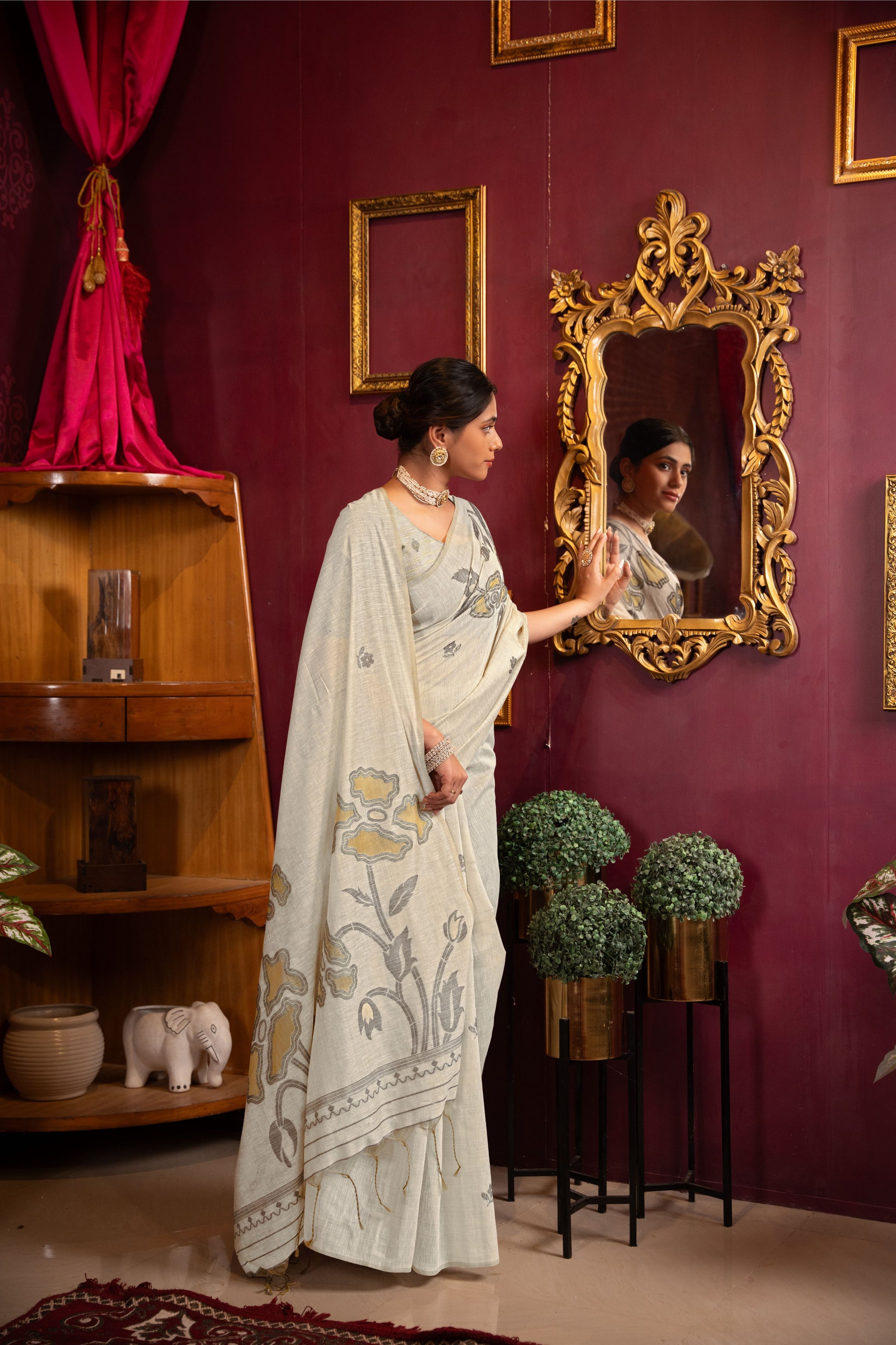 Ruby Beige & Yellow Mul Cotton Woven Saree