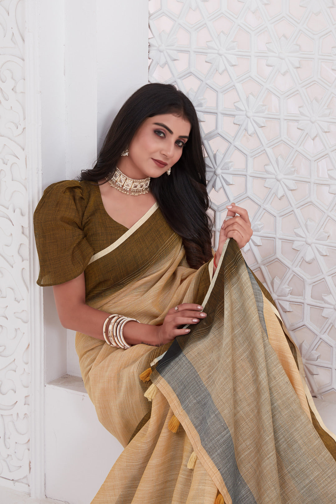 Bright orange Linen Saree |DeshiDori |Linen Saree – Deshidori