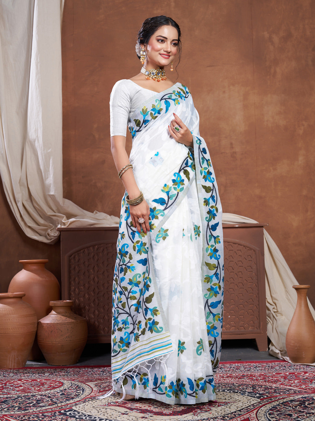 Suhani White Cotton Jamdani Saree
