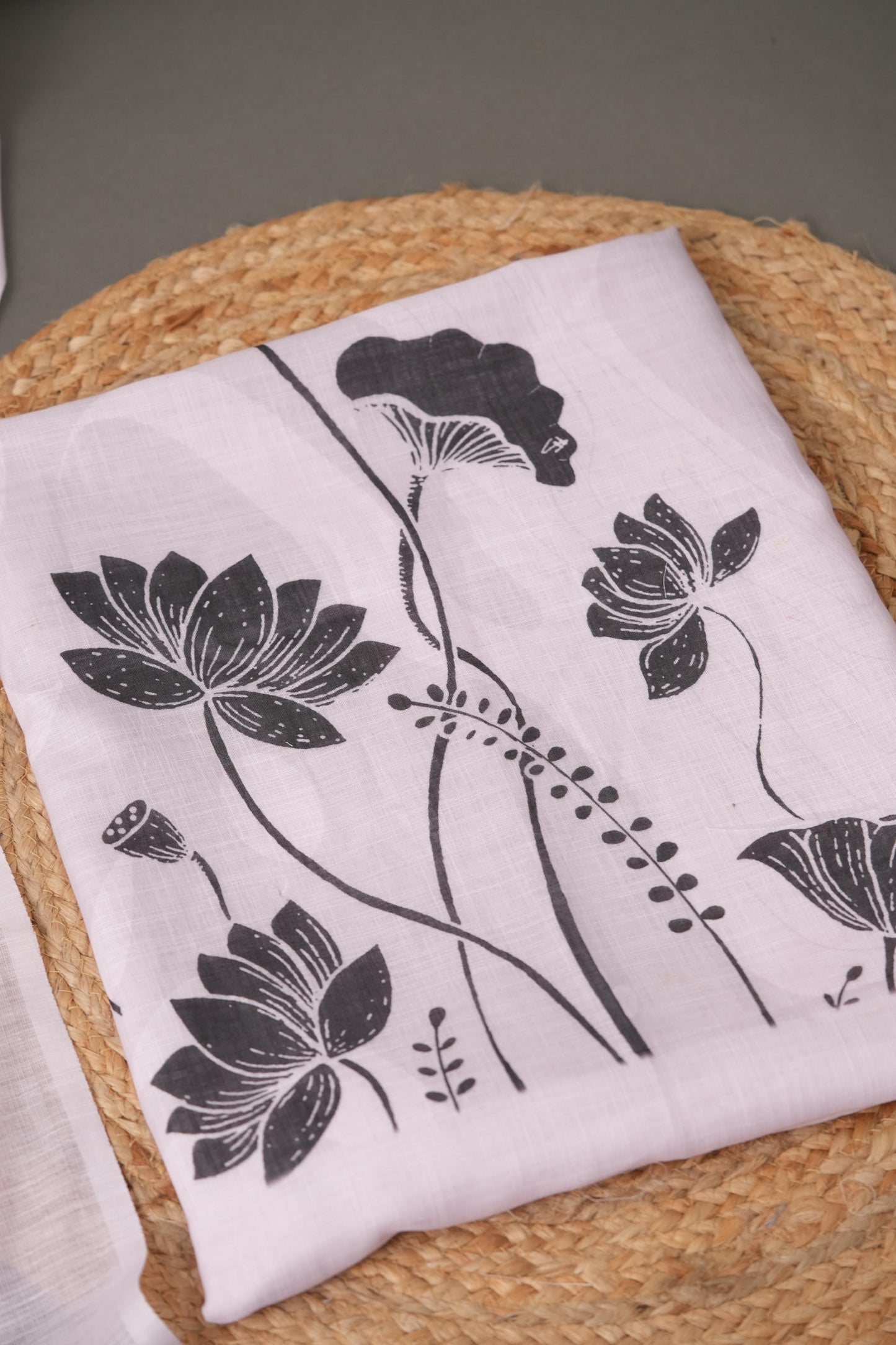 Heirloom Linen Light Lavender Cotton Linen Unstitched Suit Set