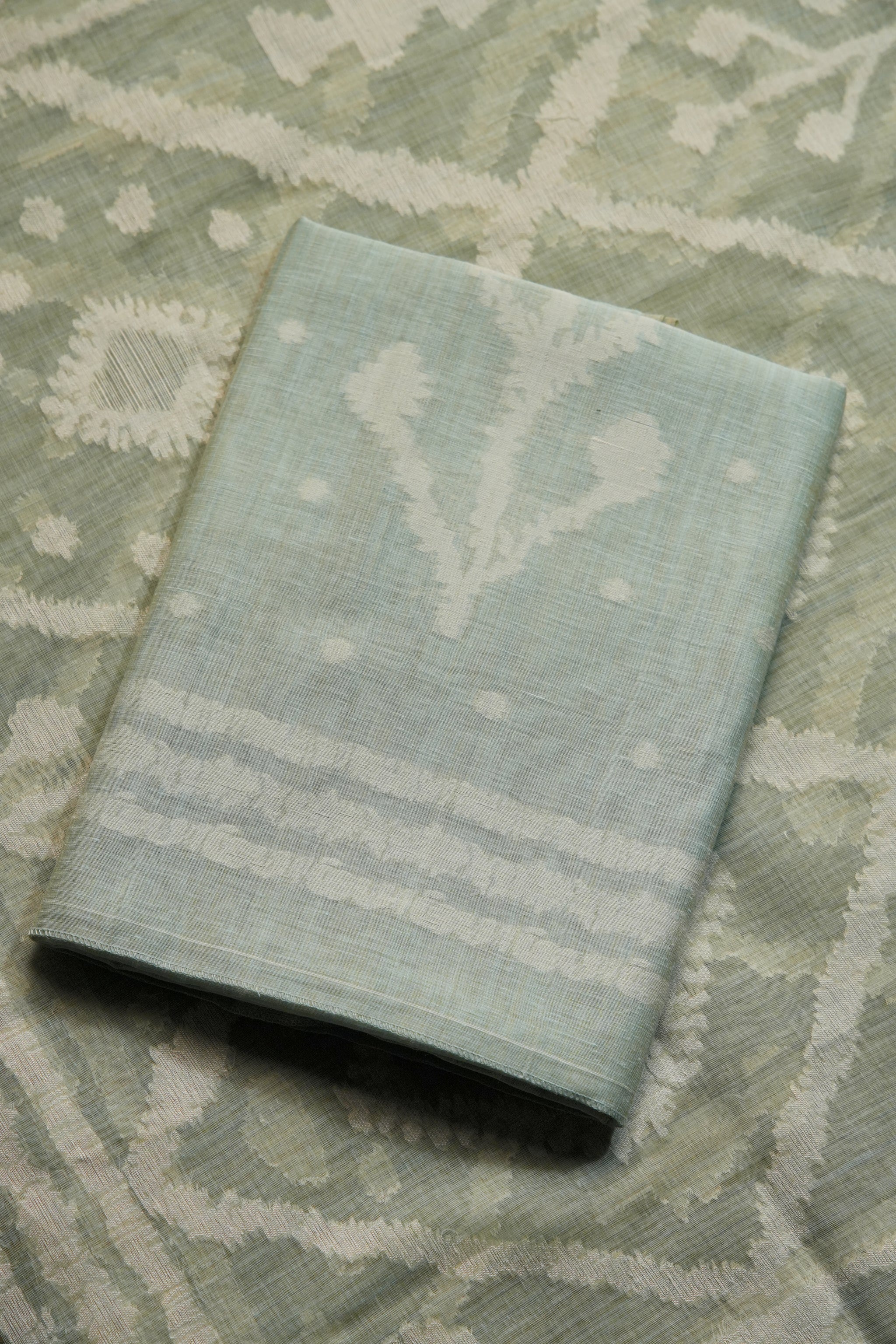 Vibrant Weaves Blue Jamdani Muga Cotton Unstitched Suit Set