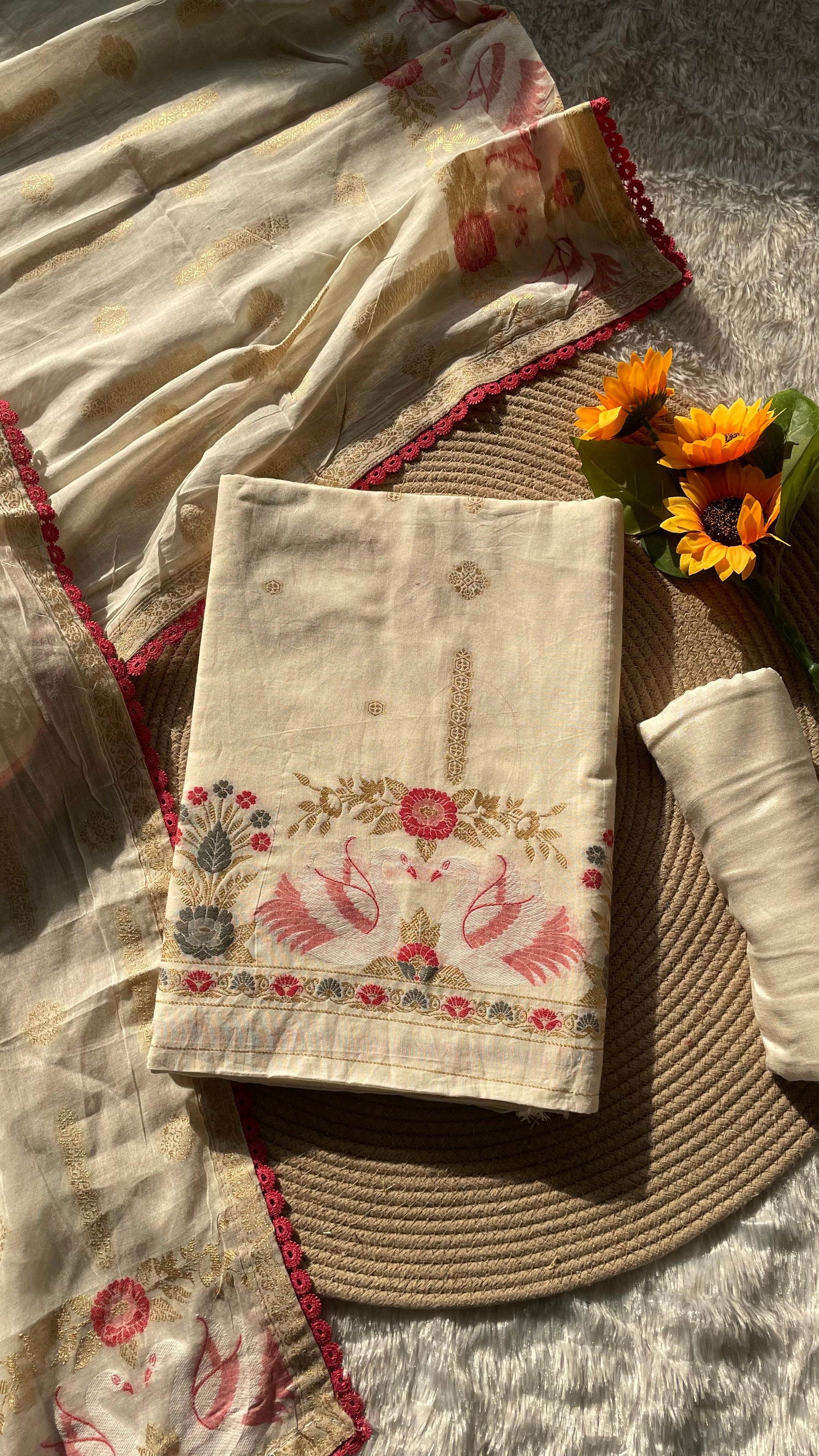 Willow Weave White Pure Cotton Unstitched Suit Set