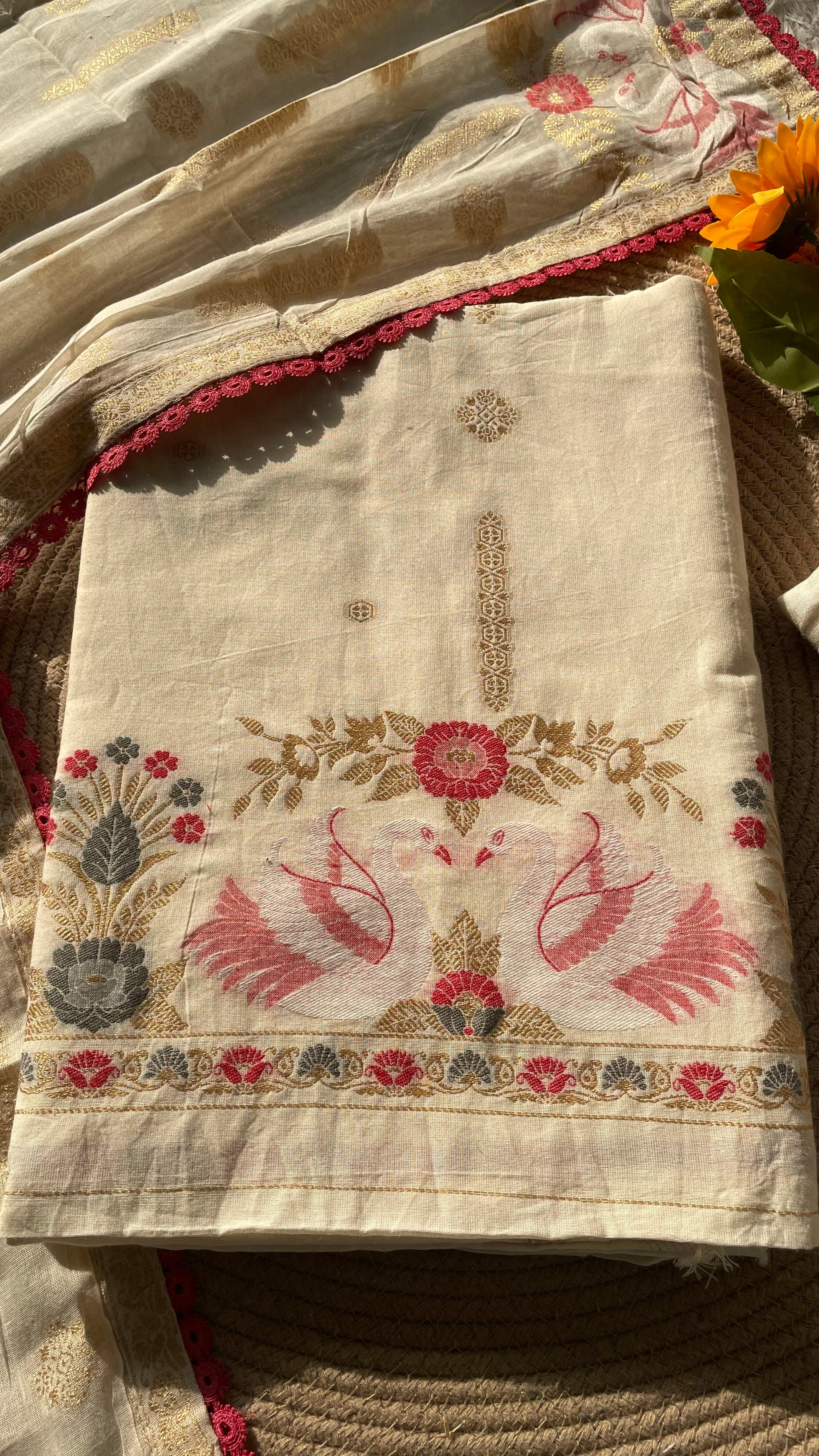 Willow Weave White Pure Cotton Unstitched Suit Set