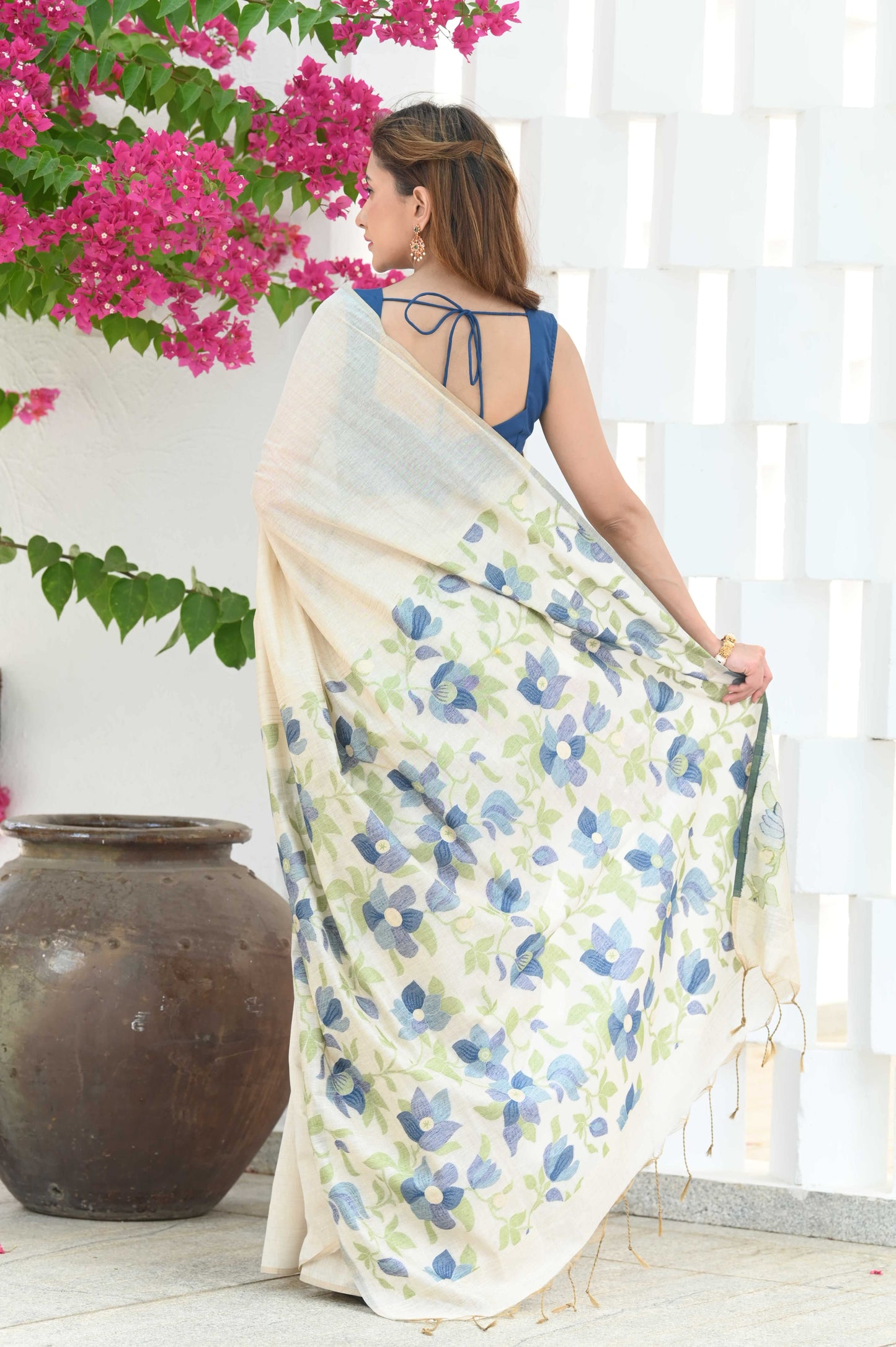 Sunflower Beige & Blue Mul Cotton Jamdani Saree