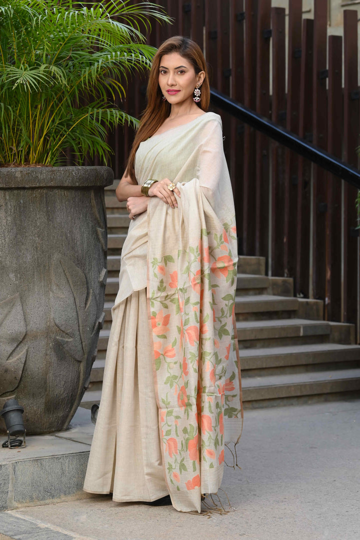 Sunflower Beige & Peach Pure Cotton Jamdani Saree