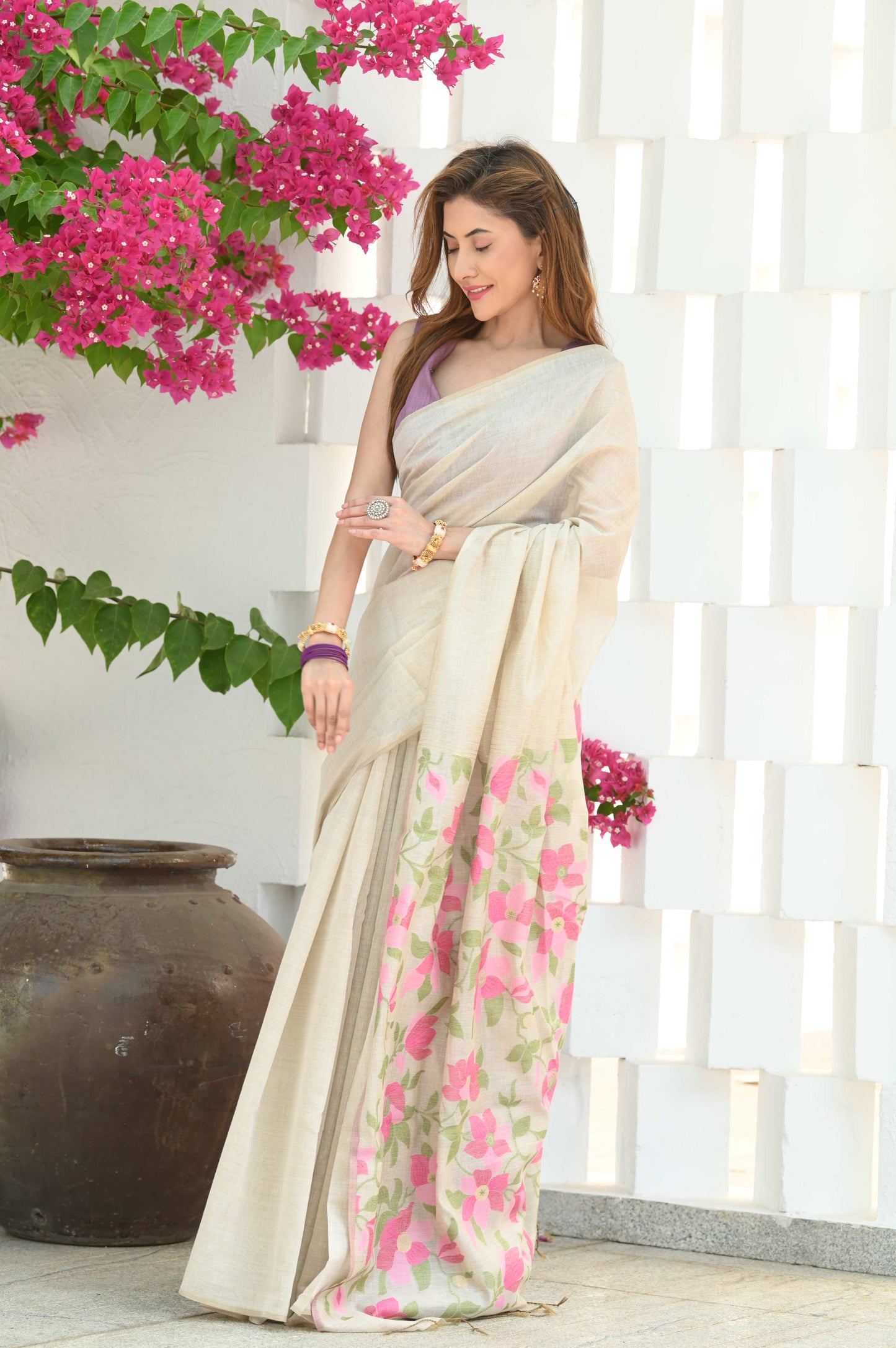 Sunflower Beige & Pink Mul Cotton Jamdani Saree