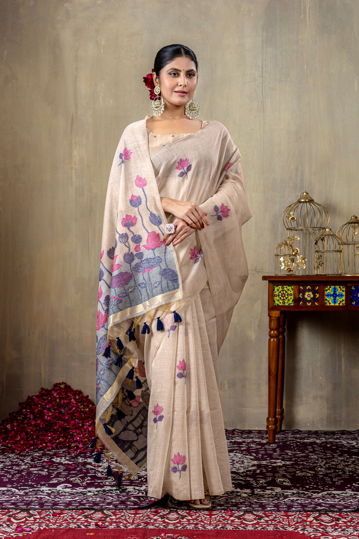 Taapsi Beige Jamdani Mul Cotton Woven Saree