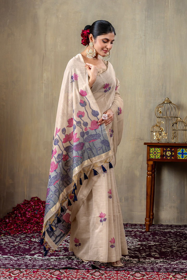 Taapsi Beige Jamdani Mul Cotton Woven Saree