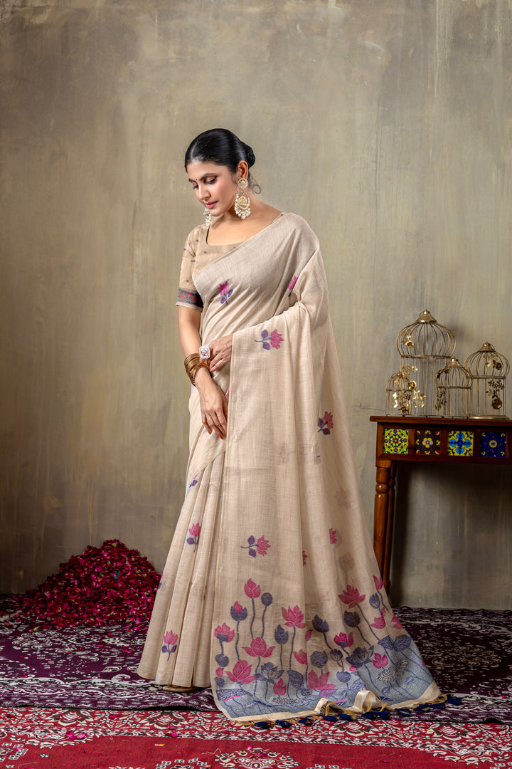 Taapsi Beige Jamdani Mul Cotton Woven Saree