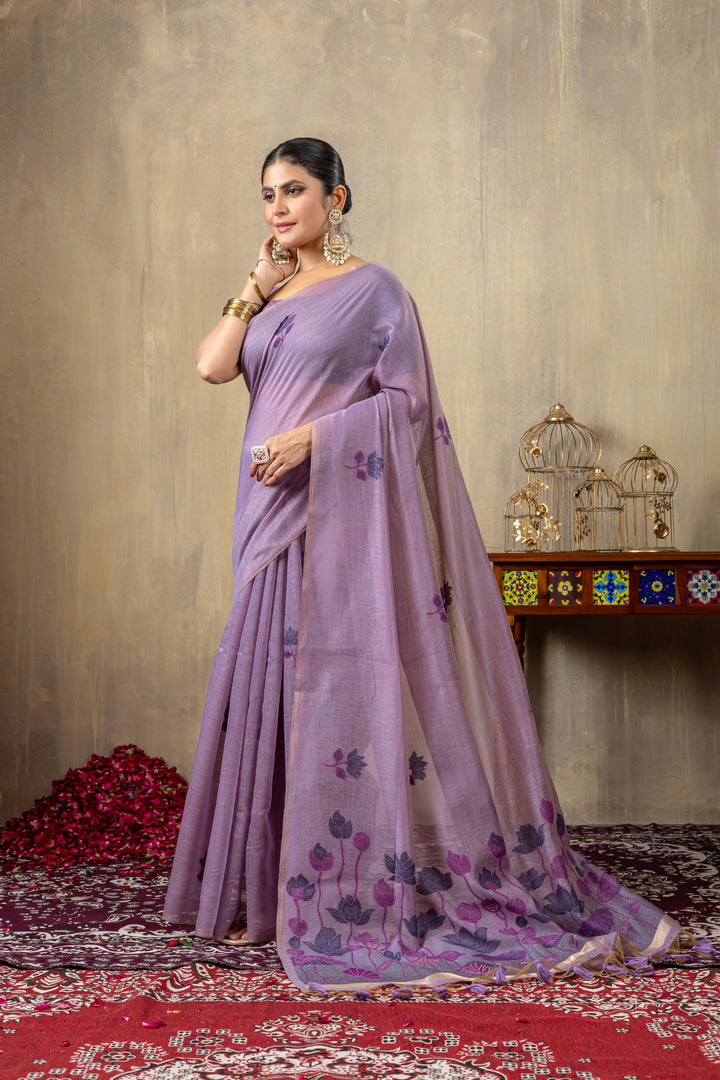 Taapsi Lavender Jamdani Mul Cotton Woven Saree