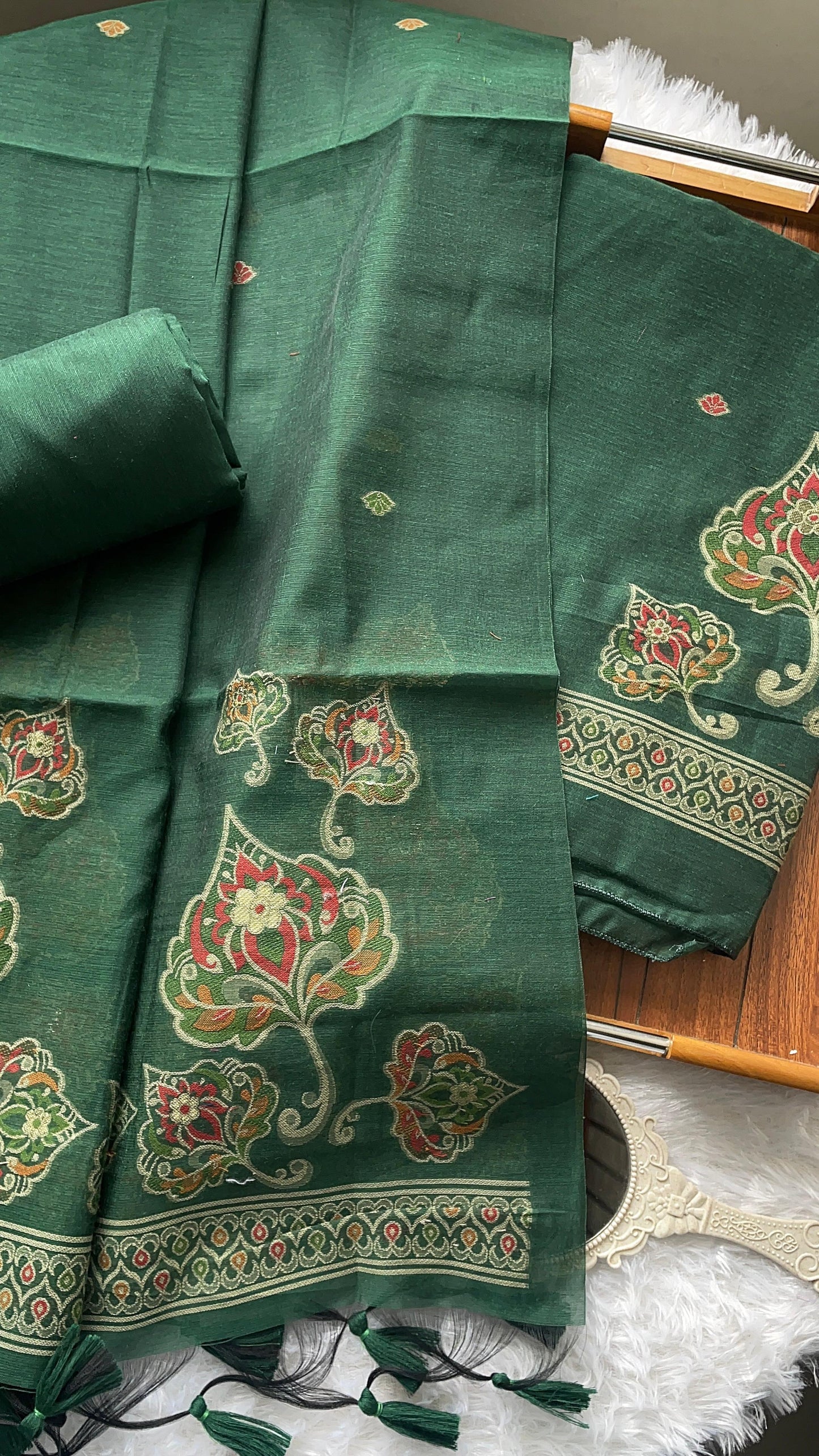 Noelle Green Muga Cotton Unstitched Suit Set